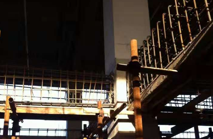 永川一厂房梁柱截面加大施工